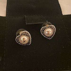 chanel black heart earrings